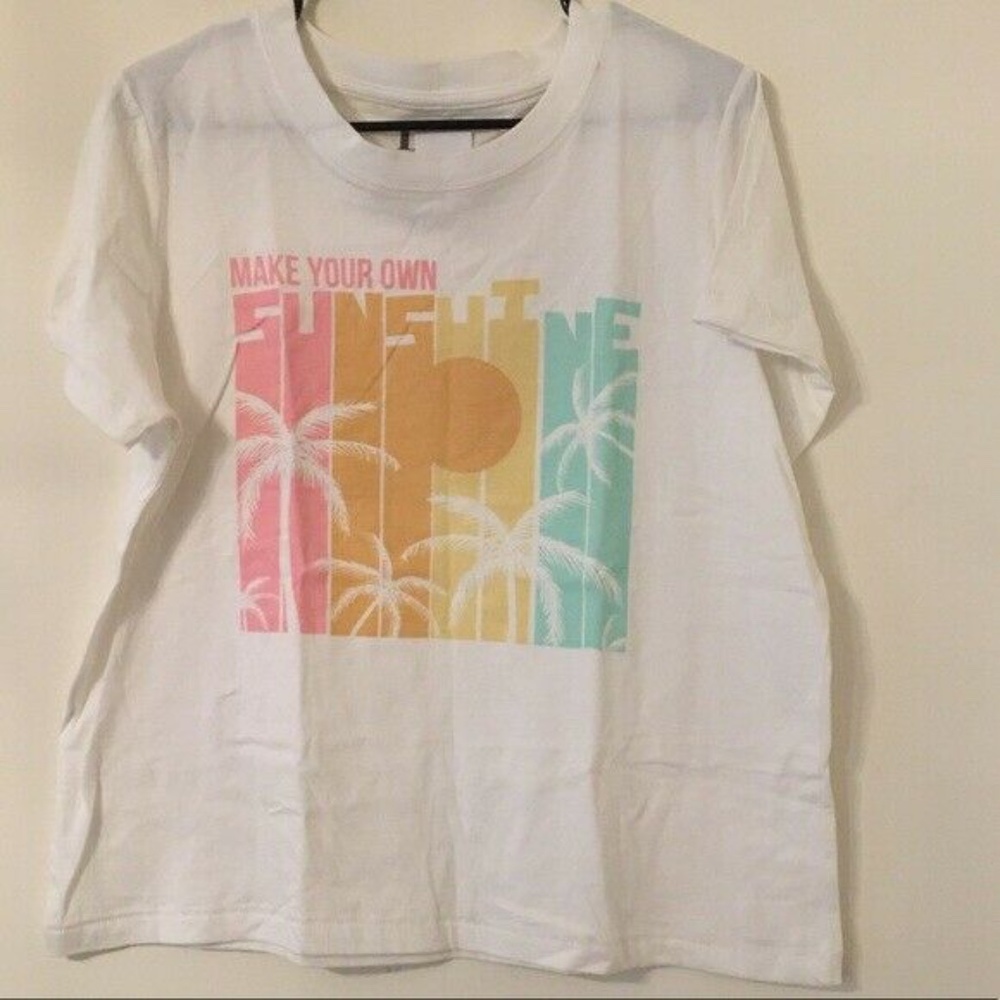 Doe T Shirt Make your Own Sunshine NWT SS